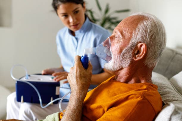Elderly person in pulmonary rehab for COPD