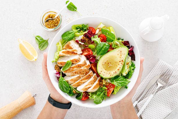 Eczema diet plate featuring fresh, anti-inflammatory foods for skin relief